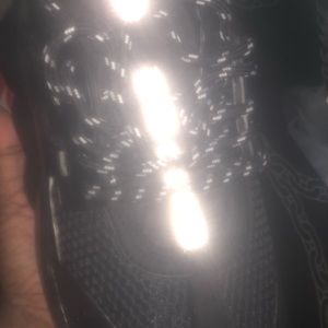 Versace chain reactions brand new